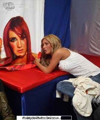 :nebun: anahi